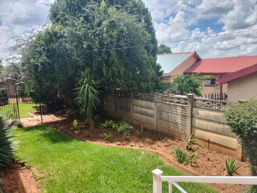 To Let 3 Bedroom Property for Rent in Generaal De Wet Free State